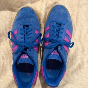 Adidas Women's Gazelle Vibrant Blue and Pink Sneakers